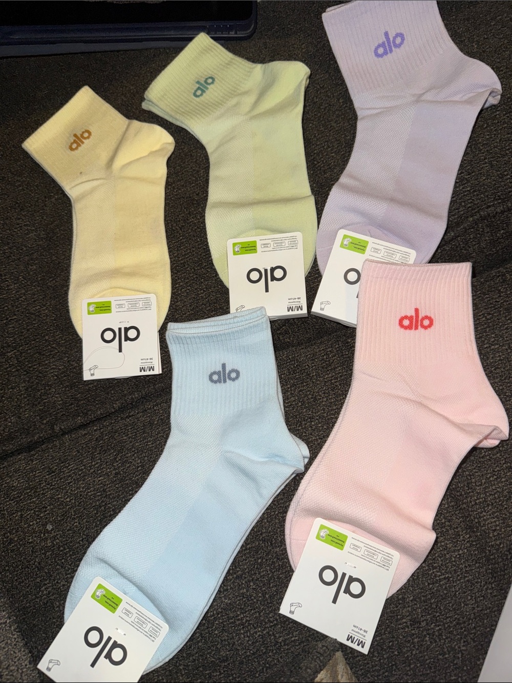 ALO NWT Yoga Pastel Crew Socks Pack - Yellow, Lime, Lavender, Blue, Pink